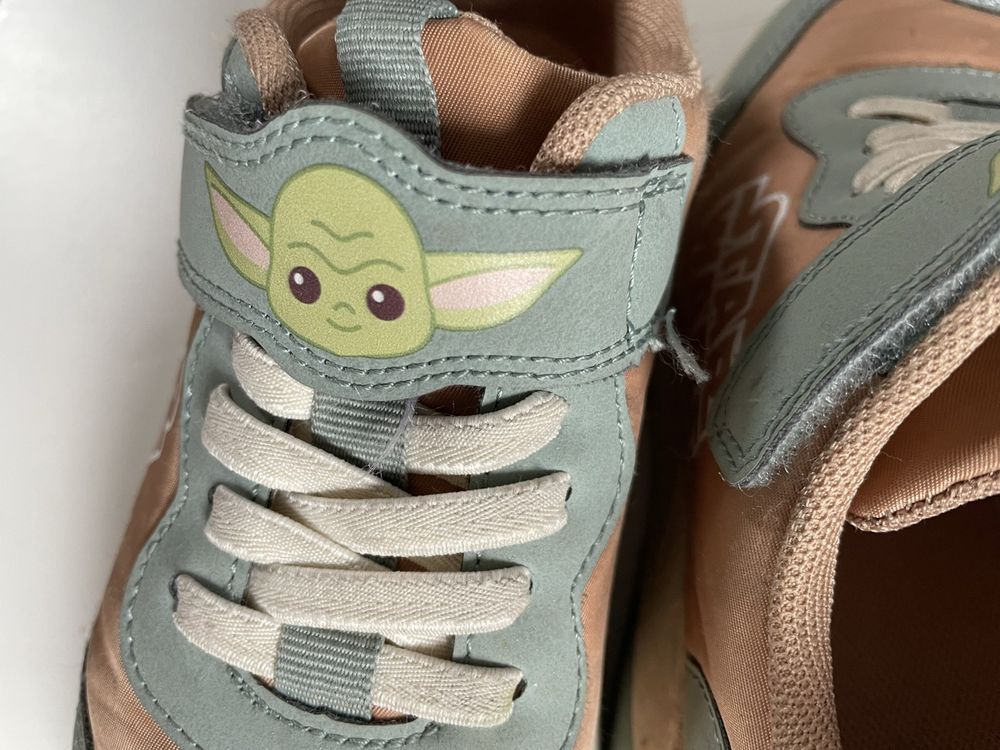 Baby Yoda Schuhe Gr. 30 Kaufen auf Ricardo