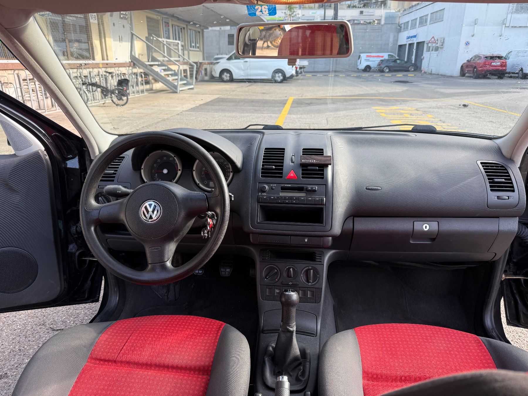 VW Autos: VW Polo – D'occasion à Lausanne par nde_x525 5
