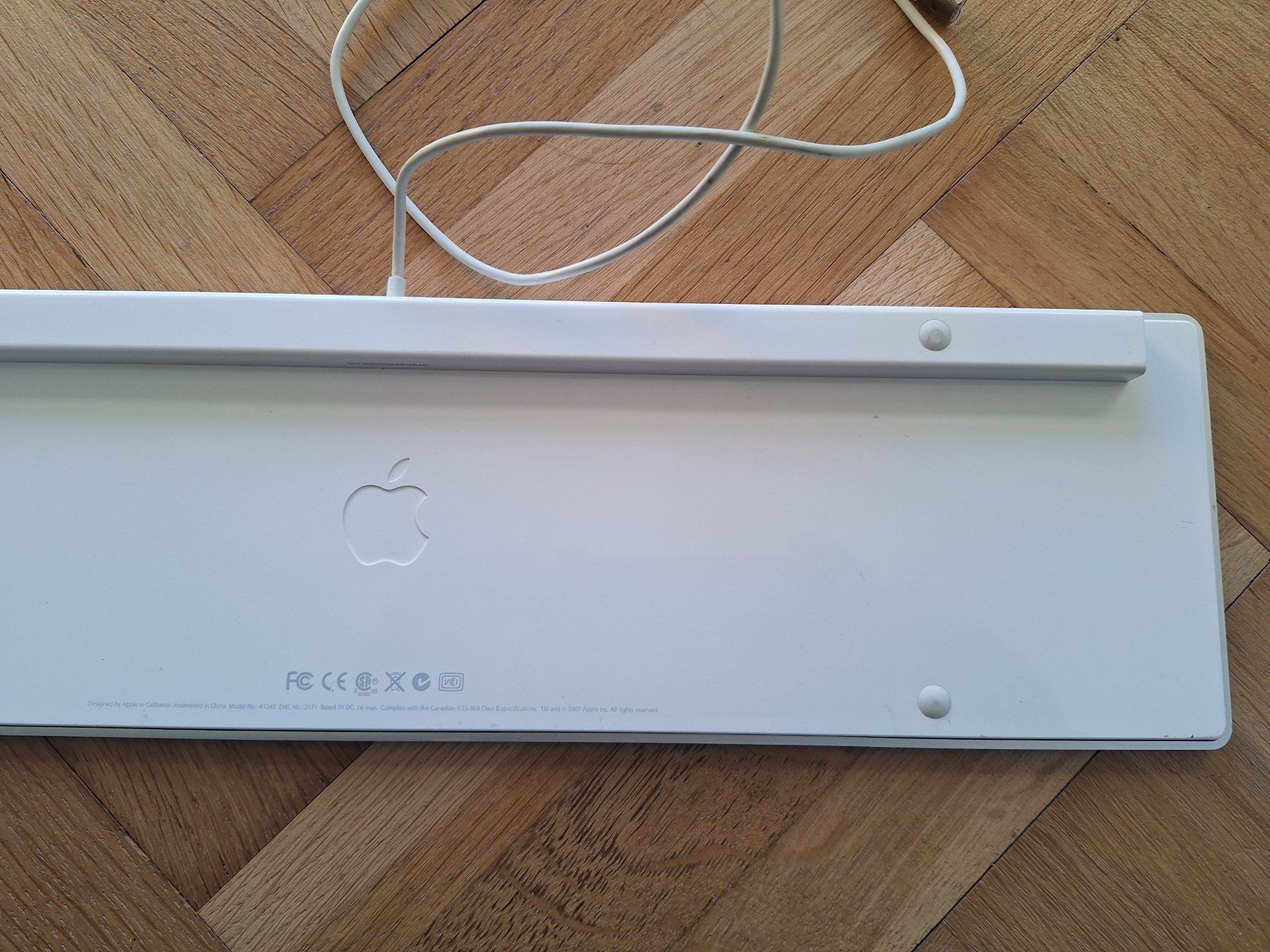 Apple Claviers: Clavier APPLE modèle 1234 – D'occasion à Chêne-Bougeries par xchrysalide 5