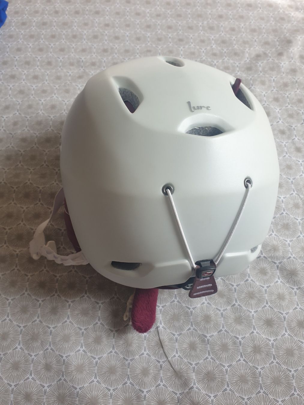 Giro Helme: Skihelm Giro Lure Helm, Gr. M, neuwertig – Gebraucht aus Zürich von yoarg