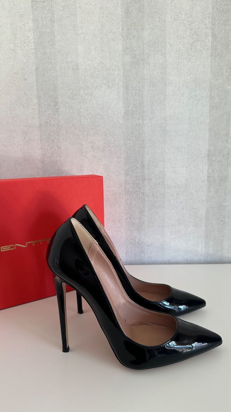 Agent Provocateur Scarpe da donna: Décolleté nere Identità – Usato da Viganello venduto da macrilove