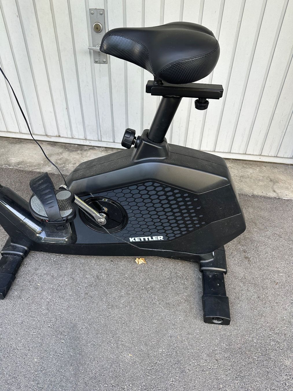 Kettler Hometrainer: Heimtrainer Ergometer Kettler Giro C3 schwarz – Usato da Thalwil venduto da Wilhelm85 3