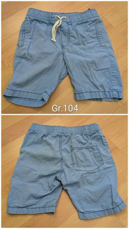 Kurze Hose Grösse 104 hellblau Guter Zustand