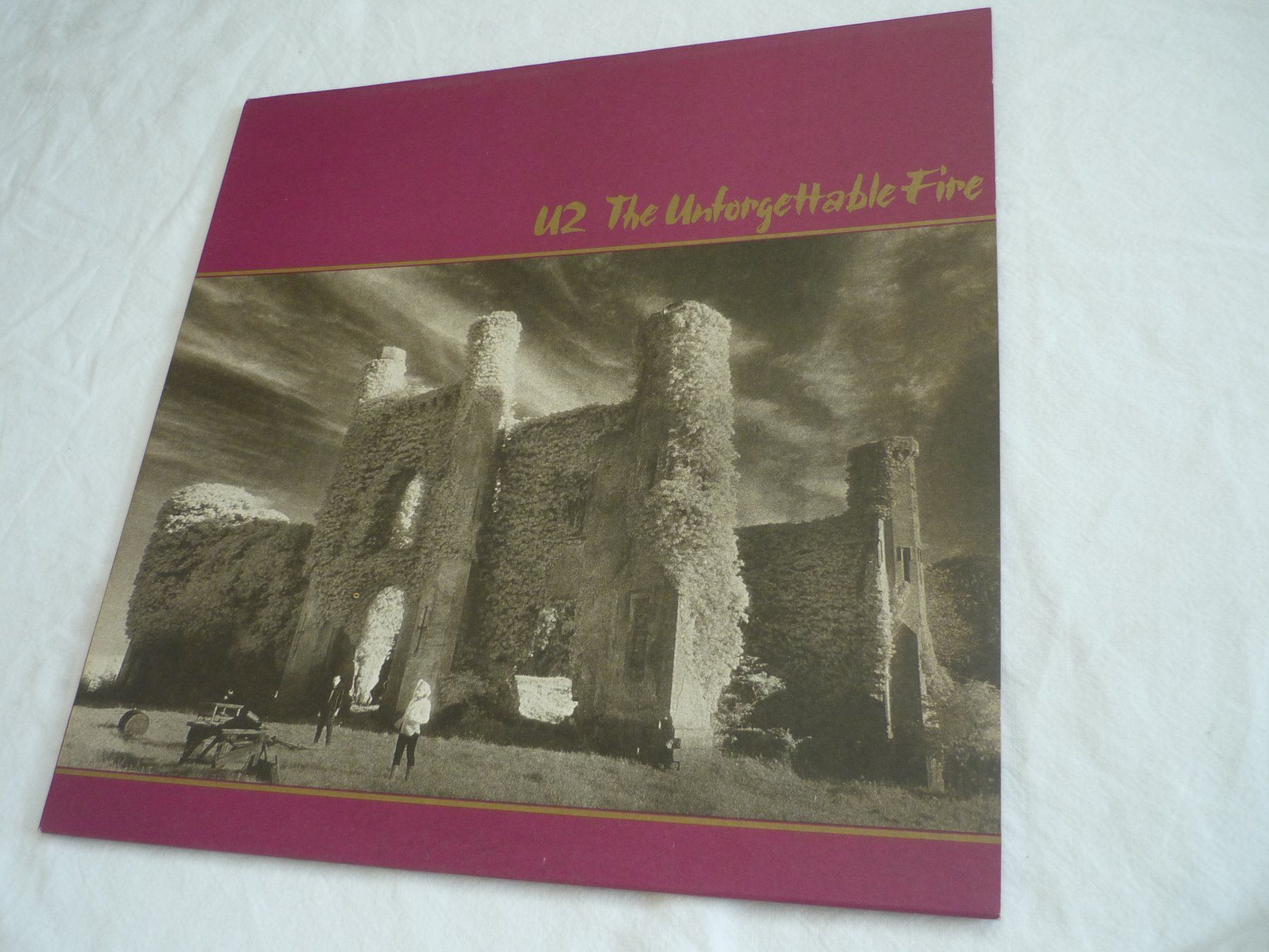 Dischi in vinile: 1x 12" Schallplatte - U2 the unforgettable Fire – Usato da Beringen venduto da Flatretriever