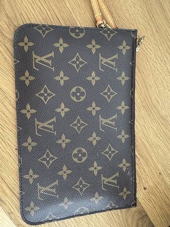 Louis Vuitton Pochette Accessoires