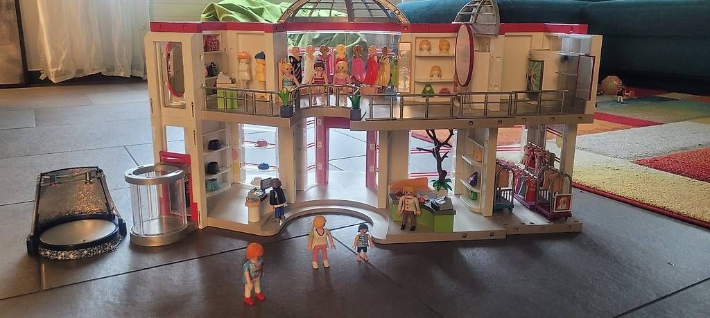 Giocattoli: Playmobil Shoppingcenter – Usato da Susten venduto da vonnuschka