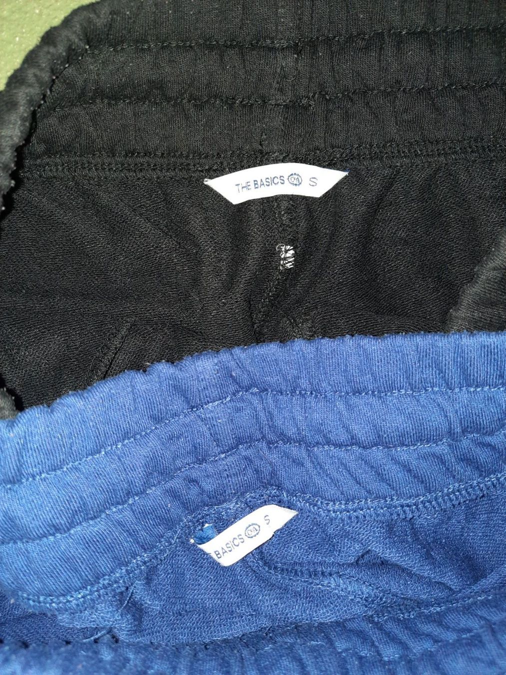 Hosen: 2 Shorts – Gebraucht aus Niederglatt ZH von Bobsli 1
