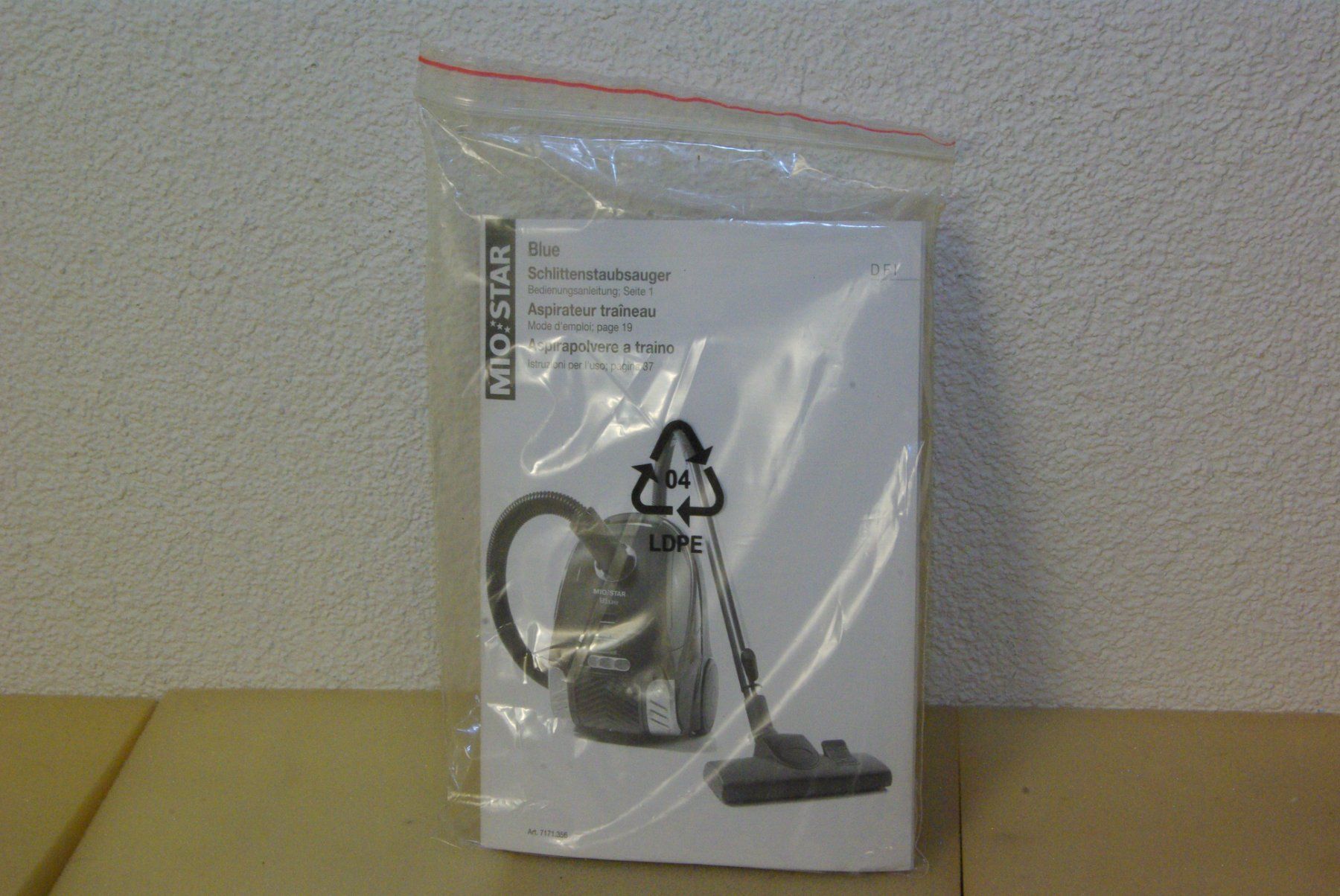 Mio Star Aspirapolveri & Accessori: MIO STAR Blue Staubsaugerbeutel (1Stk.) – Nuovo (secondo la descrizione) da Herisau venduto da Cevianer1844