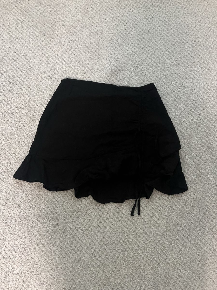 Stradivarius Gonne: black stradivarius pants-skirt – Usato da Füllinsdorf venduto da si.ja.35