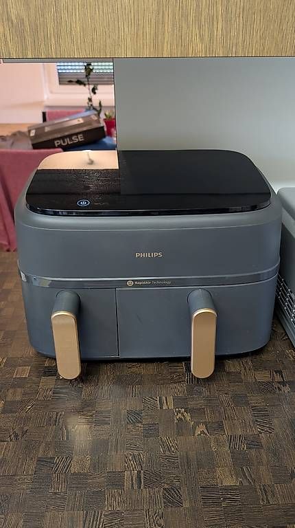 Elettrodomestici da cucina: Philips NA352 Airfryer / Heissluftfritteuse – Usato da Birmenstorf AG venduto da san_7w9c