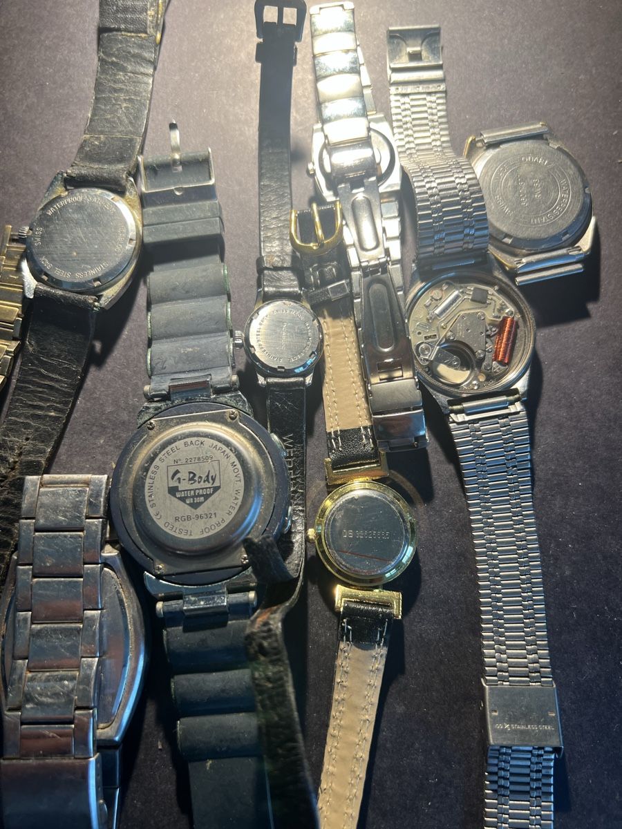 Orologi: Uhren für Bastler – Usato da Laufen venduto da groove60 7