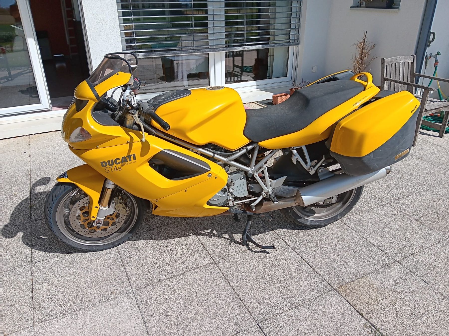 Ducati Strasse: Ducati ST4 996 cc Jaune – Gebraucht aus Chéserex von RaynaldC 1