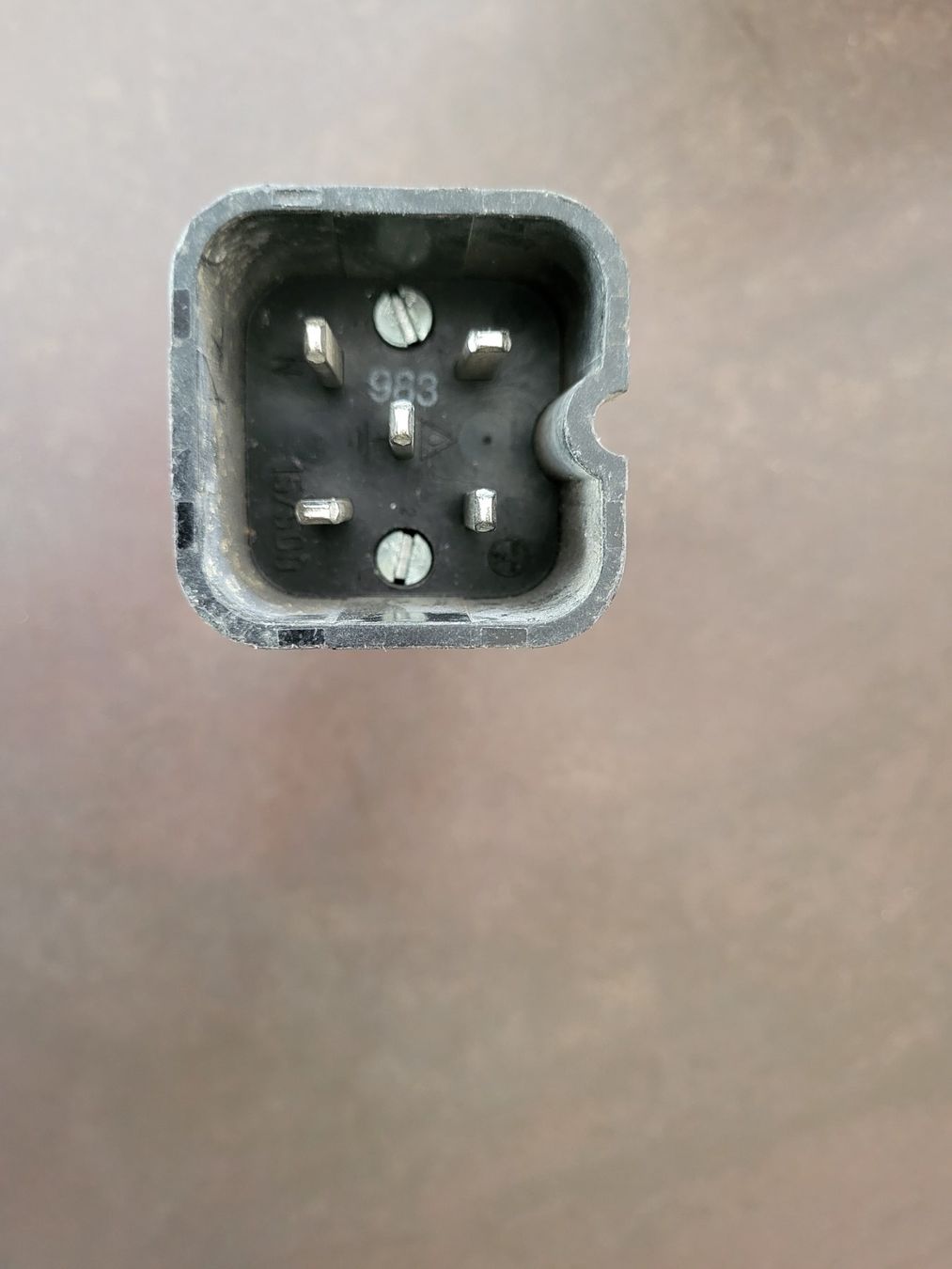 Stecker: 500 V Stecker männlich – Gebraucht aus Rifferswil von Jchb