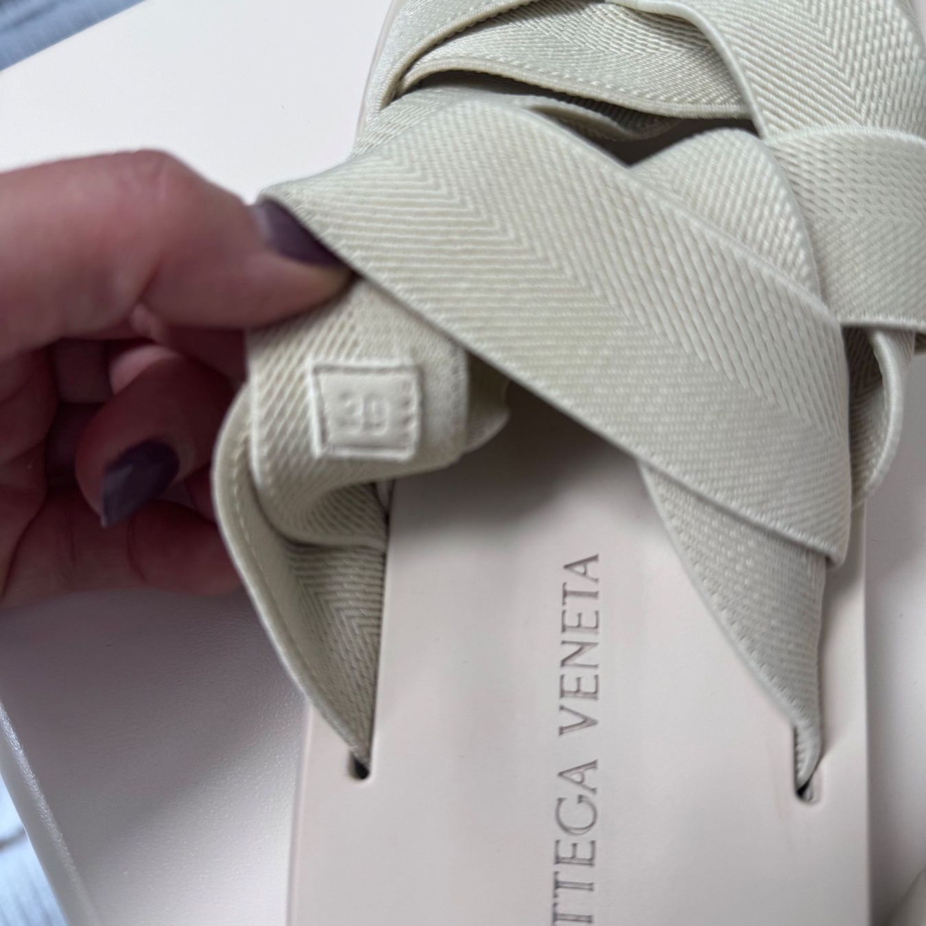 Bottega Veneta Scarpe da uomo: Bottega Veneta Sandalen Gr.39 – Usato da Solothurn venduto da Manjascha 2