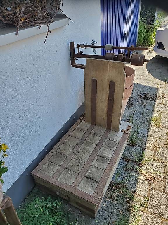 Balances et poids: Alte Waage – D'occasion à Erlinsbach SO par roman728