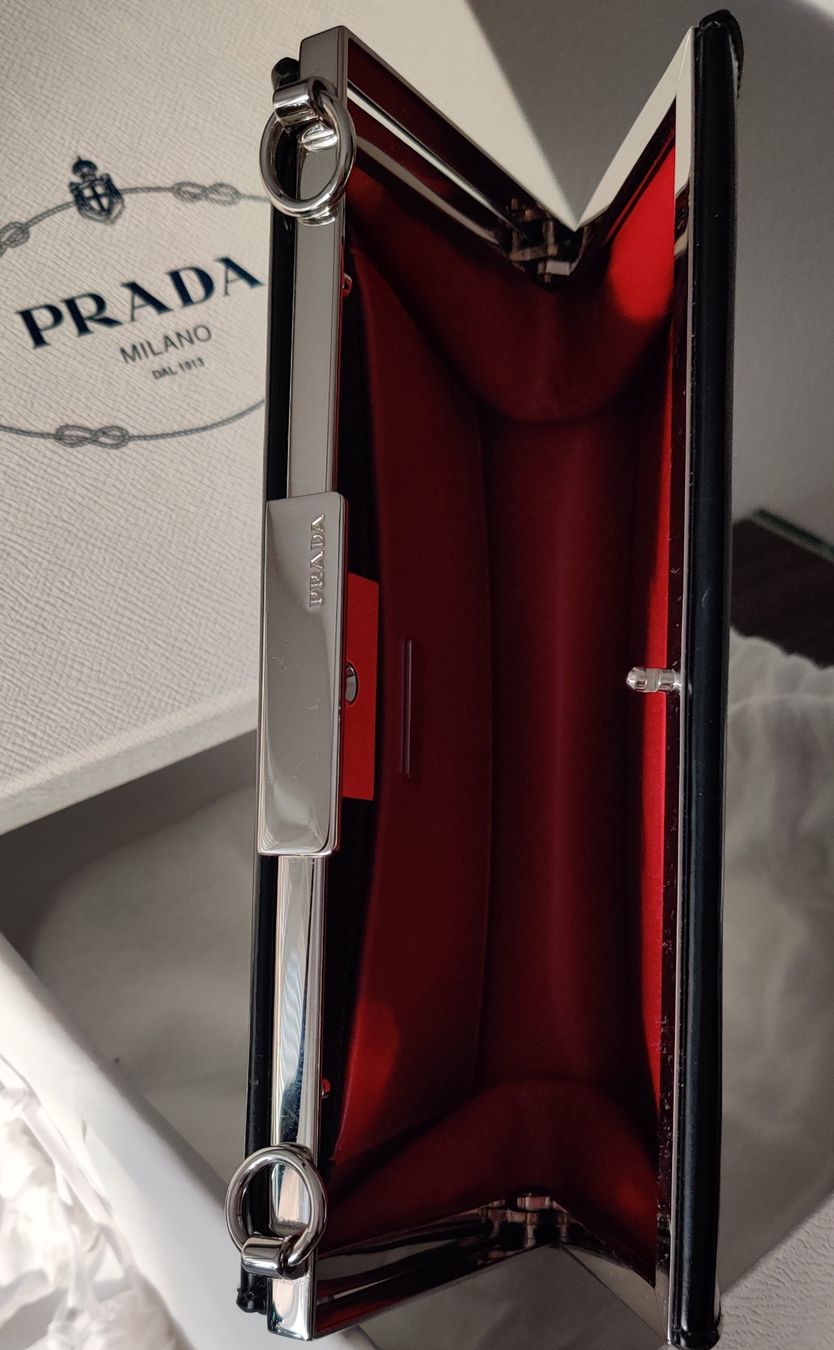 Prada Borse da donna: PRADA SPAZZOLATO BAG \ NEW \ with PURCHASE RECEIPT \ Fullset – Nuovo (secondo la descrizione) da Zollikon venduto da ces-chic 1