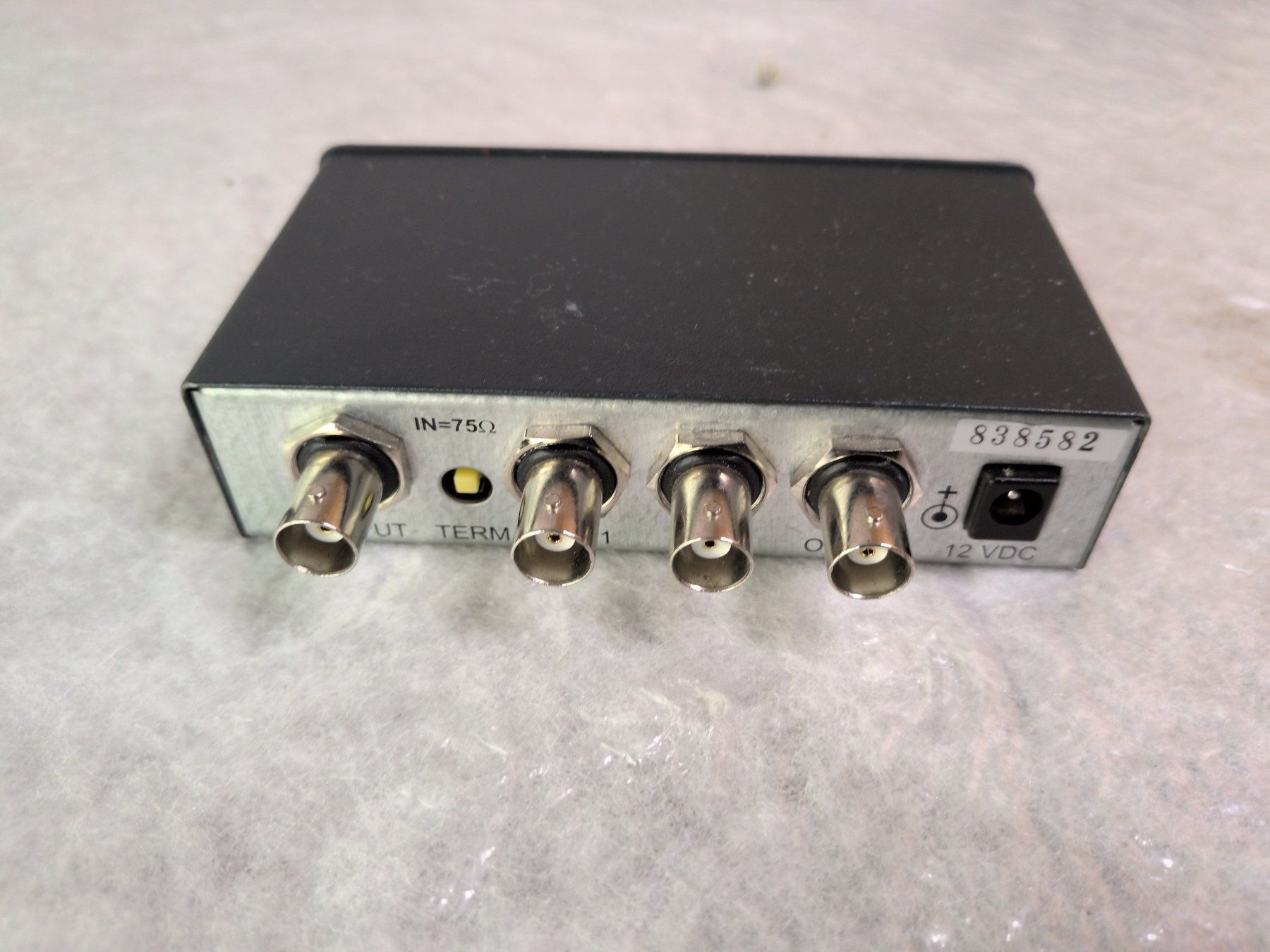 Kramer Convertitori: Kramer  VM-3V XL + Netzteil 12VDC – Usato da Basel venduto da Fcol 1