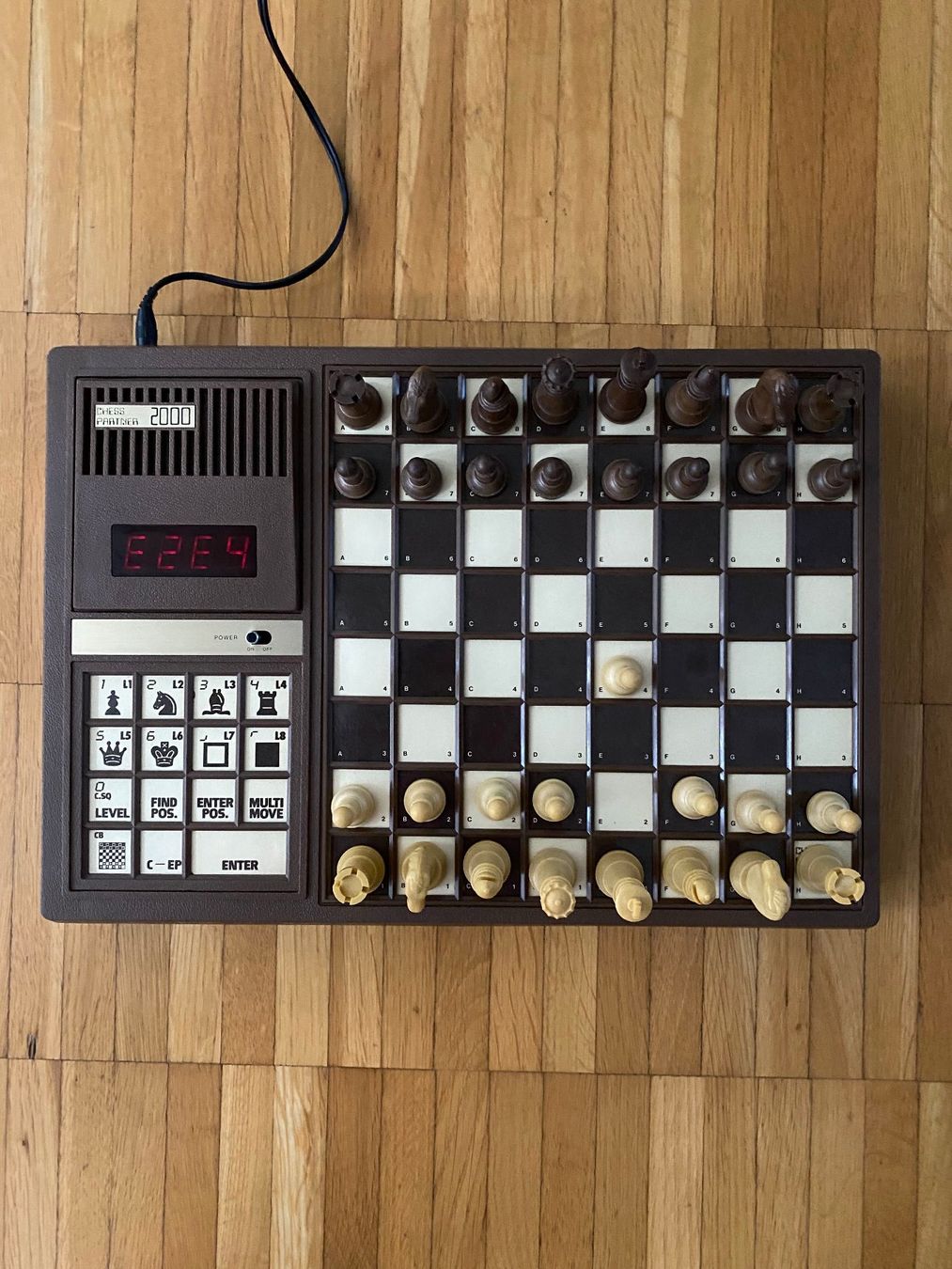 Spiele: Schachcomputer mit Sensor 2000 Technologie – Gebraucht aus Dättwil AG von php_6wcw 1