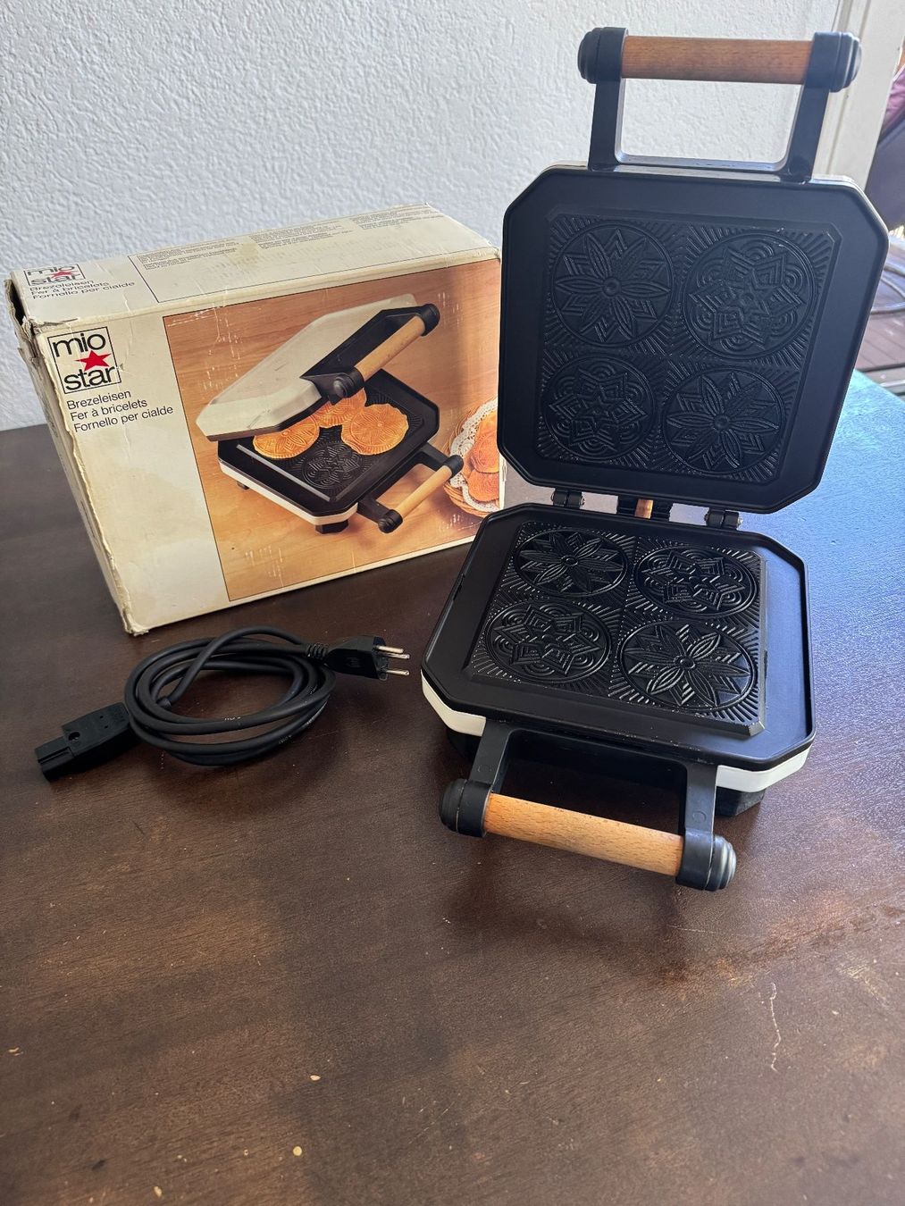 Mio Star Elettrodomestici da cucina: Brezeleisen Mio Star – Usato da Langenthal venduto da OnSky 1