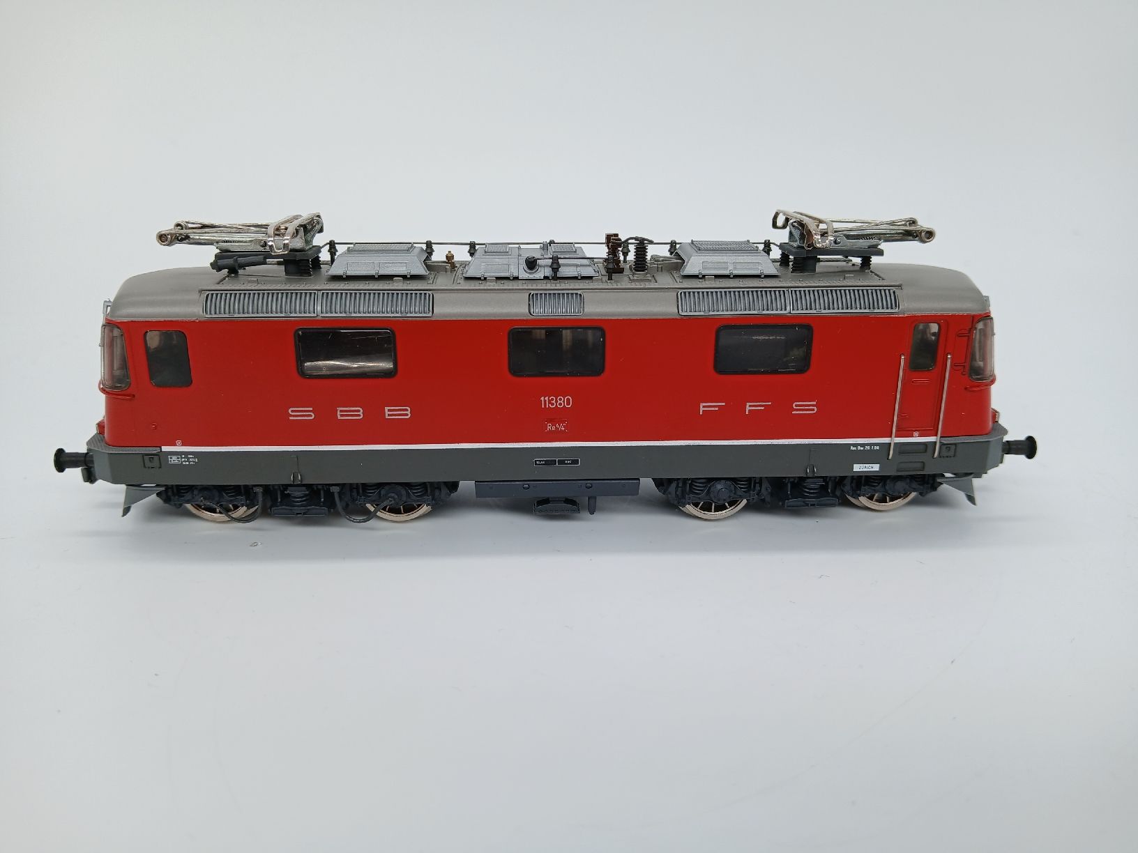 Hag Modelleisenbahnen: HAG 166 SBB Re4/4 Rot – Gebraucht aus Interlaken von F.Loco 2