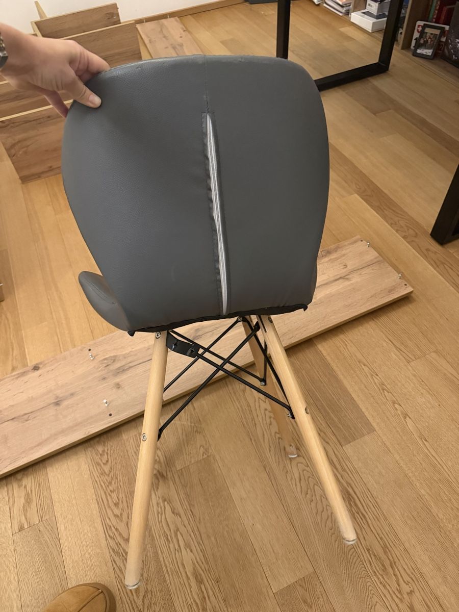 Sedie: 4 Modern Leather Chairs Grey Design Set – Usato da Hausen AG venduto da nik_9sg2 7