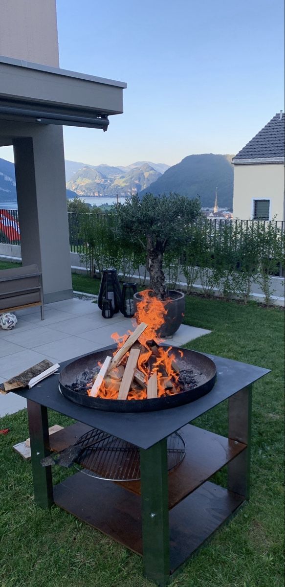 Bracieri: Grill Feuerschale – Usato da Alpnach Dorf venduto da salieri02