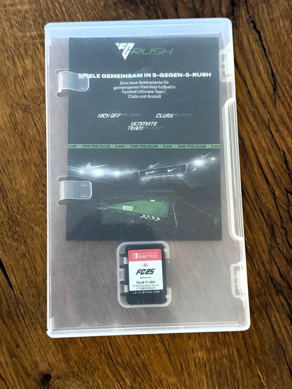 Nintendo Console: Nintendo Switch - FC25 – Usato da Sempach venduto da sta_p662