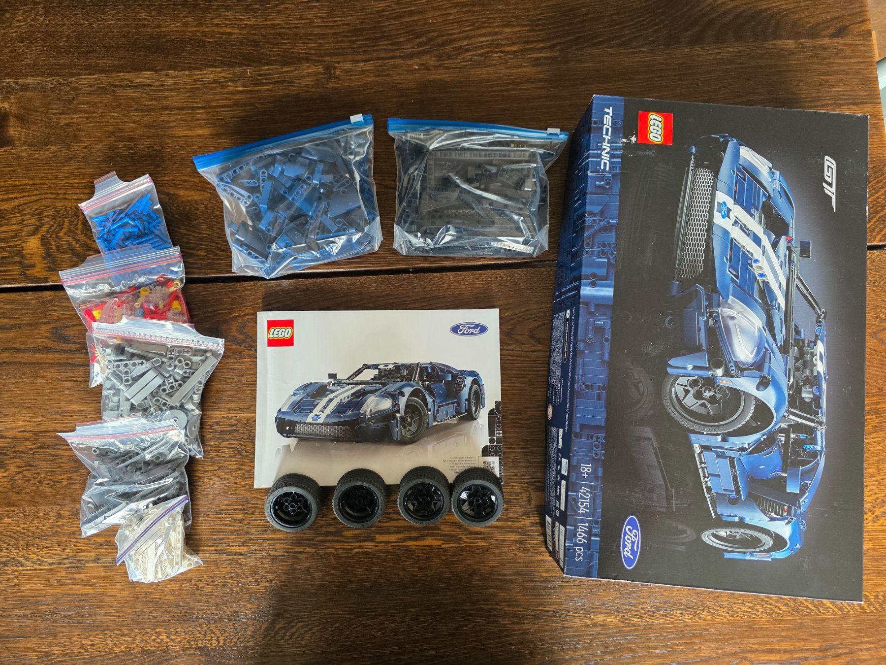Lego Kit di costruzioni: Lego Technic 42154 Ford GT – Usato da Nänikon venduto da Nova81 1