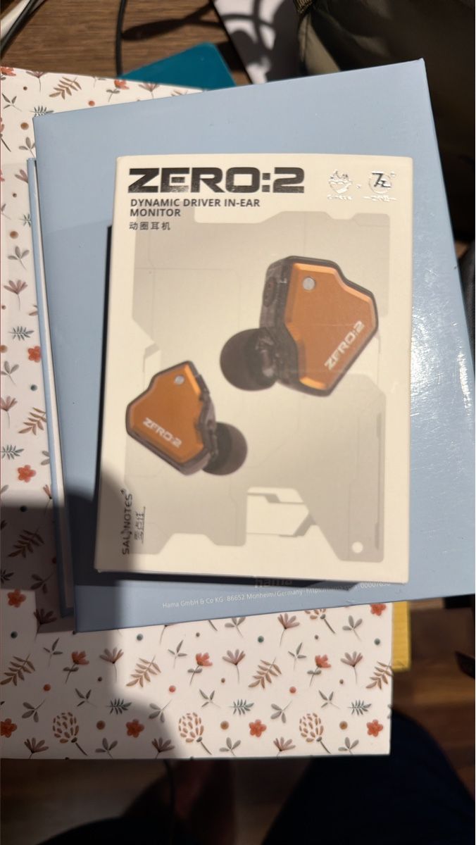 Cuffie: ZERO:2 Dynamic Driver In-Ear Monitor Orange – Usato da Bellinzona venduto da Andreea90