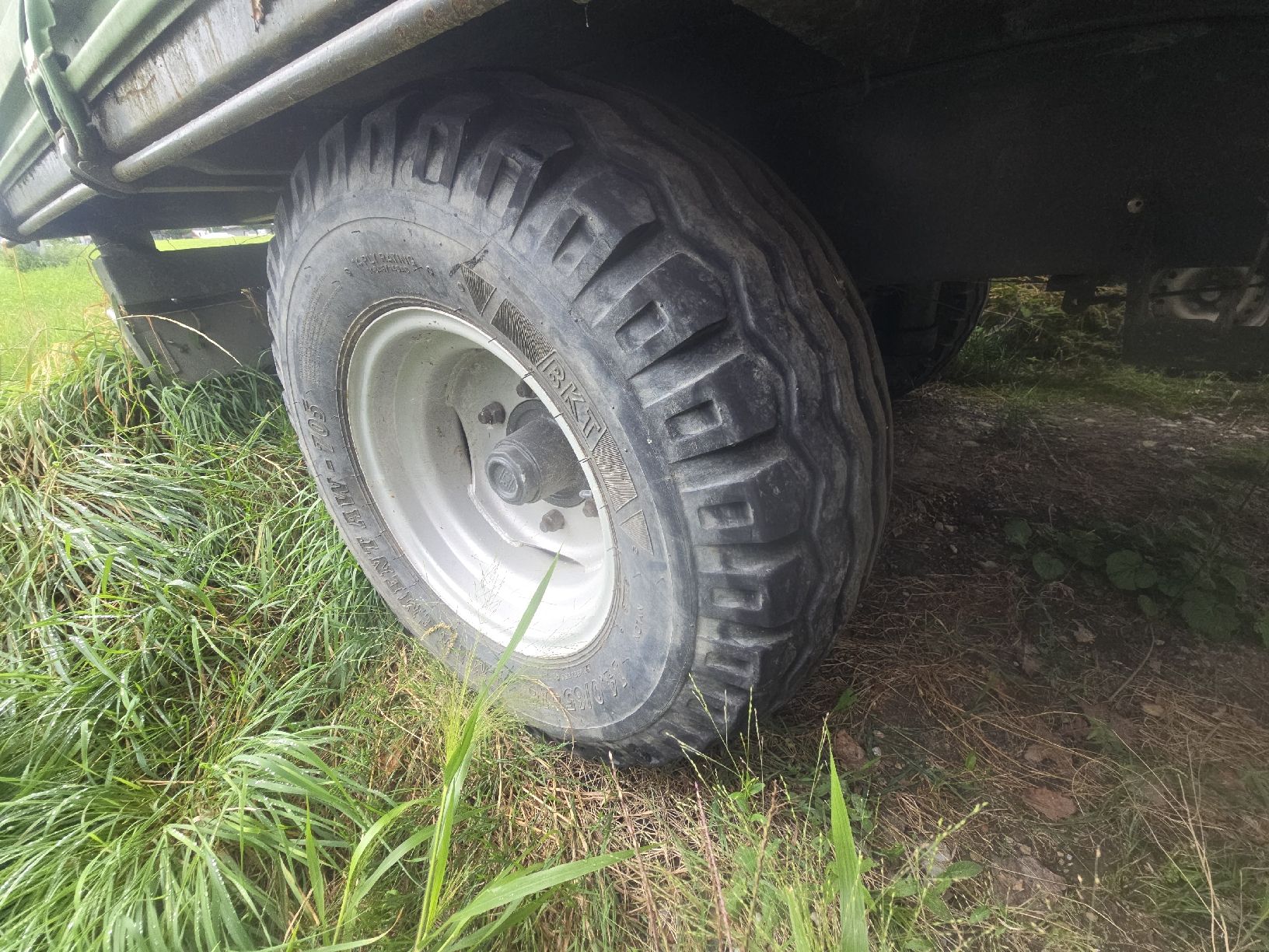 Camions-bennes: Landwirtschaftlicher Kipper  – D'occasion à Freidorf TG par baumigg 6