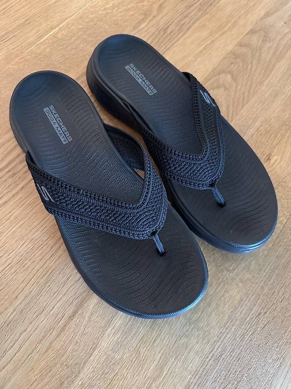 Scarpe da donna: Skechers Go Walk Gr. 38 – Usato da Ried b. Kerzers venduto da Andle_74