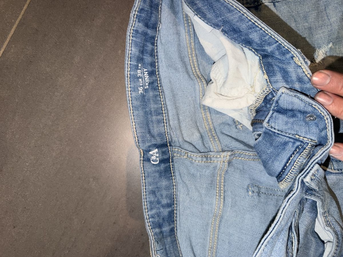 C&A Jeans: Skinny Jeans – Usato da Schenkon venduto da jul_vnk7 1