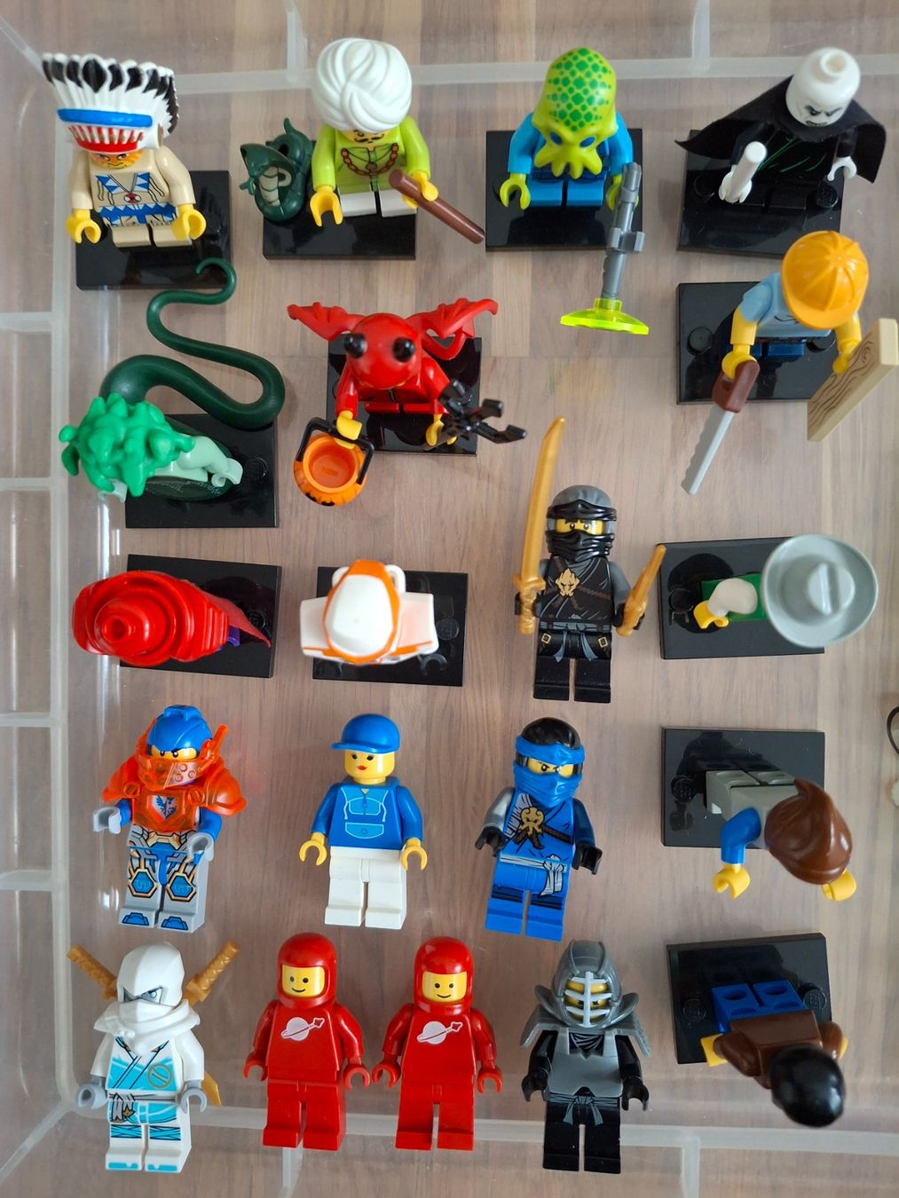 Lego Figuren: Lego Minifiguren Sammlung – Gebraucht aus Emmenbrücke von ruf_fsy9 3