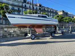 Joli voilier Nautica 24