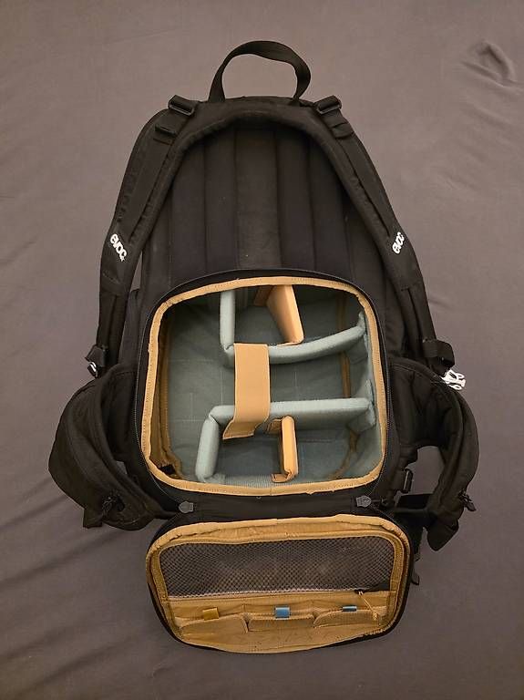 Zaini: EVOC CP 18L Camera Pack Fotorucksack – Usato da Beringen venduto da dav_8ryg 2