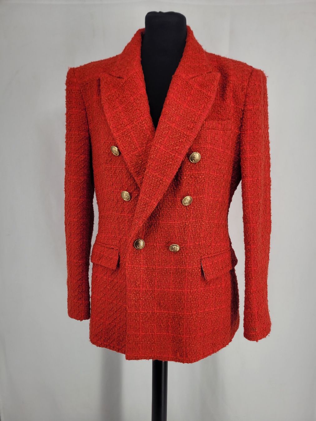 Zara Giacche: ZARA Tweed blazer rouge Taille L – Usato da Lausanne venduto da PlusValue_Lausanne 2