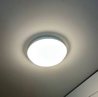 Plafonnier LED IKEA NÄVLINGE  plafond ou mur