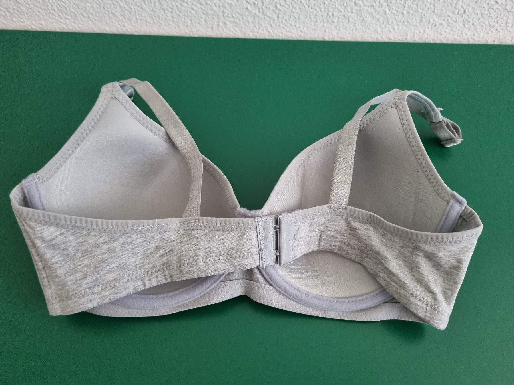 Altra biancheria intima: BH mit Bügel leichte Schale D 75 grau Baumwolle/Elastane – Nuovo e nell'imballaggio originale da Zofingen venduto da Felpa 1