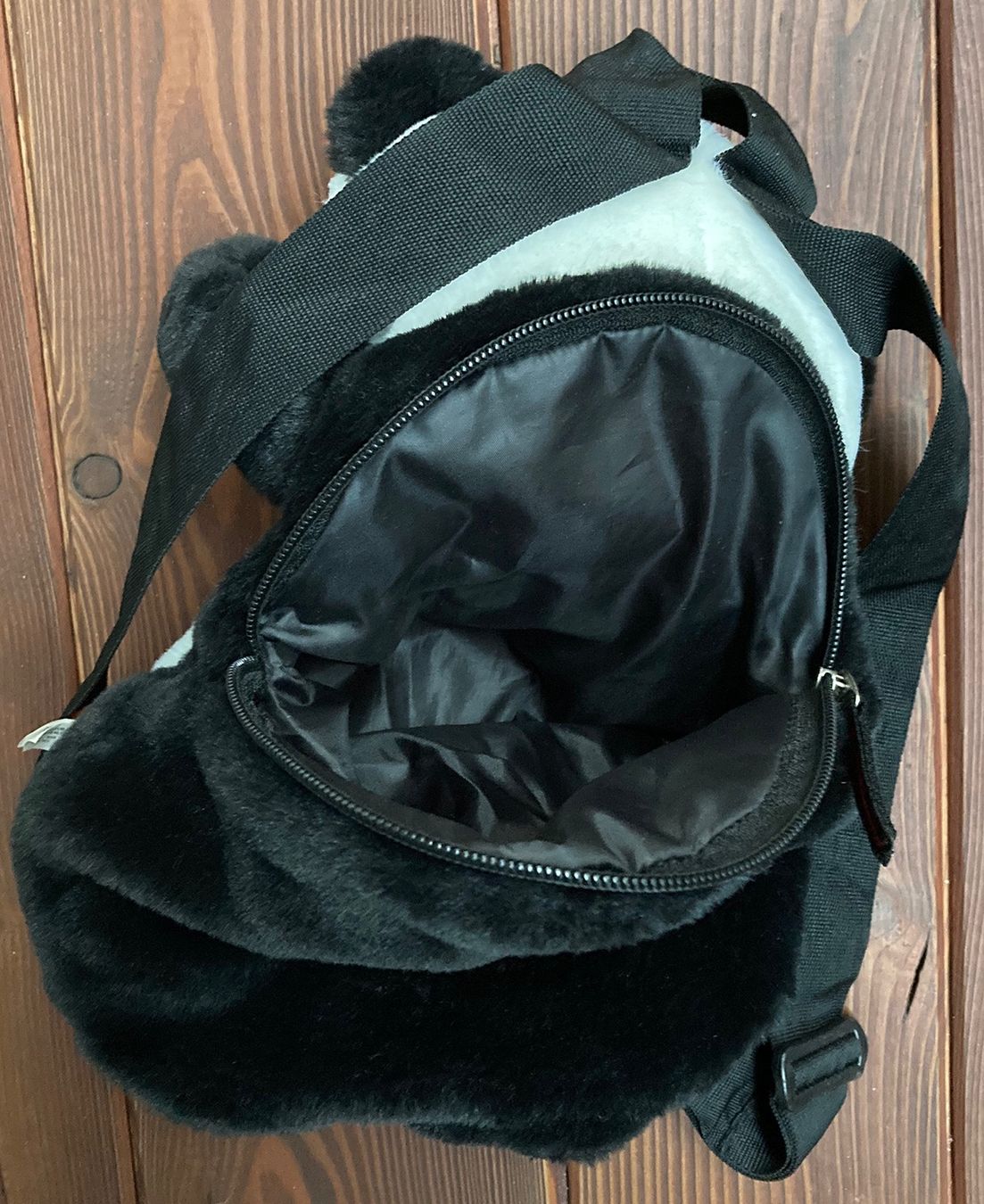 Kindertaschen: Sac à dos peluche panda enfant – Gebraucht aus Vionnaz von nadinus73 2
