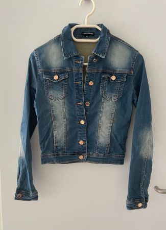 Wunderschöne Jeansjacke in GR. 34