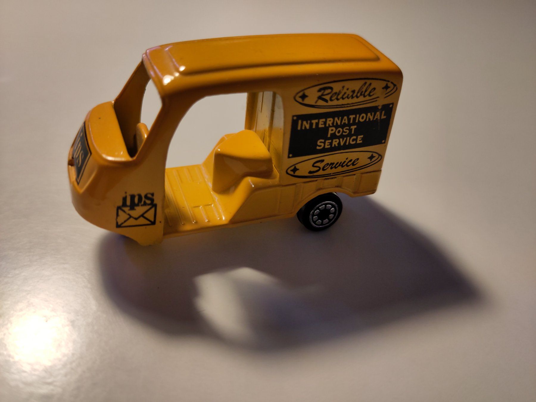 Modellini d'auto: Modellauto International Post Service – Usato da Bülach venduto da Tiefschlaflos