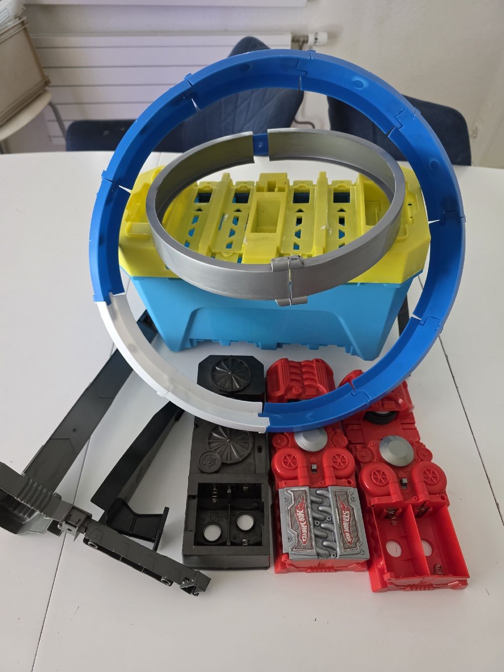 Hot Wheels Giocattoli: Hotwheels grosse Sammlung – Usato da Zwingen venduto da Dagisler