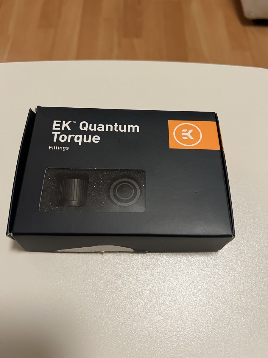 EKWB Custodie: EKWB EK-Quantum Torque STC 10/13 - 6er-Pack – Usato da Uster venduto da Ledronnie