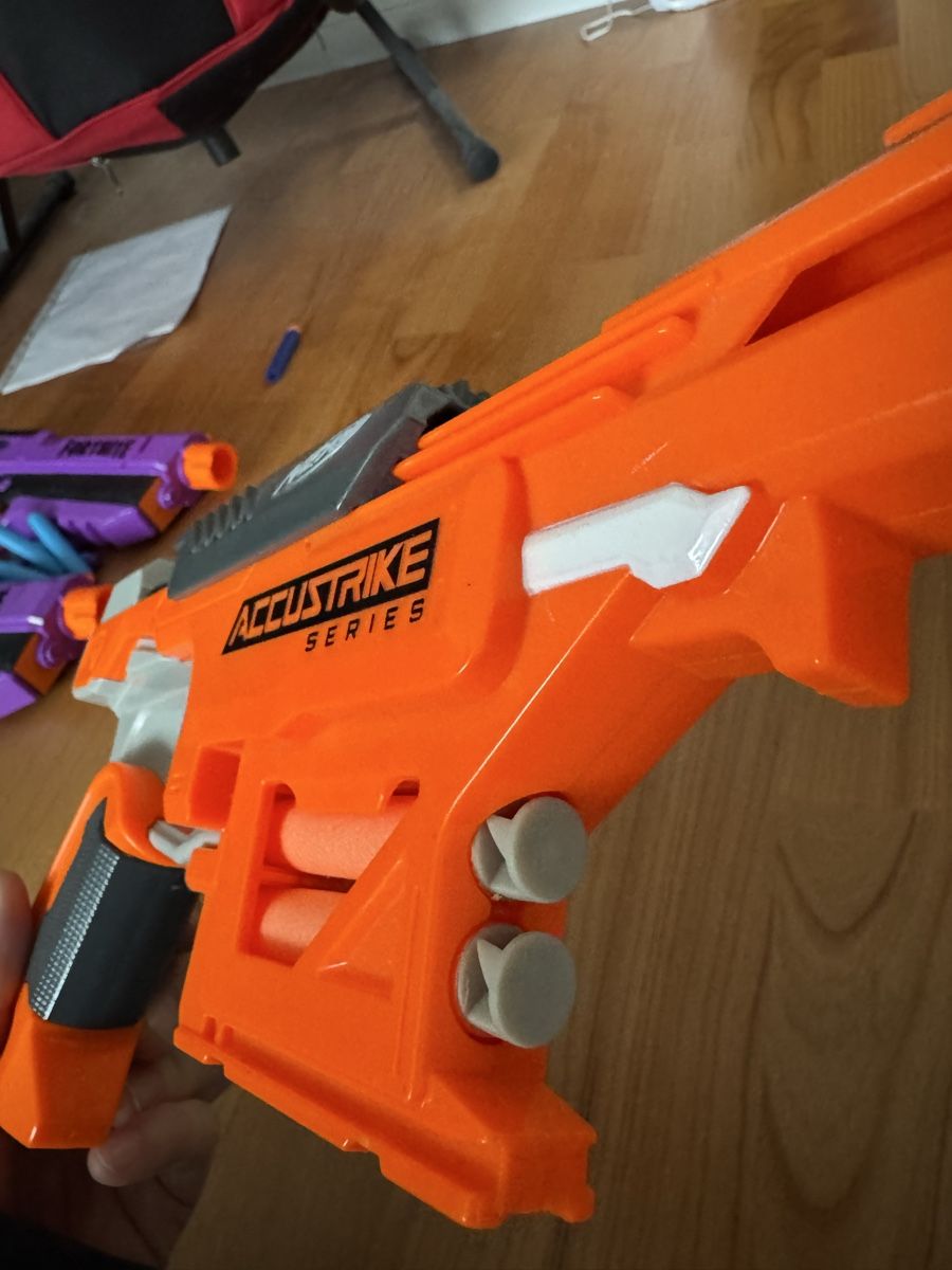 Nerf Giocattoli: Nerf AccuStrike FalconFire Blaster with 8 darts, used – Usato da Wädenswil venduto da lar_cf7h 2