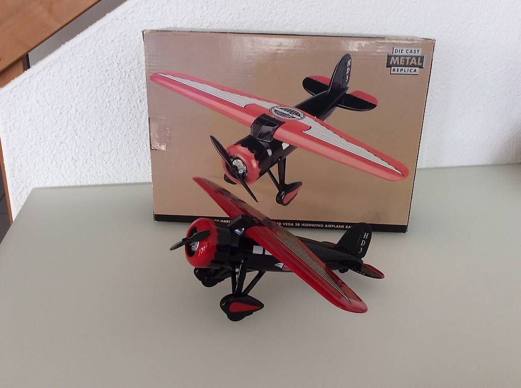 Modellbausätze & Standmodelle: Lockheed Vega 5B Harley-Davidson  ( 3/6) – Gebraucht aus Berg TG von Electrolux23 3