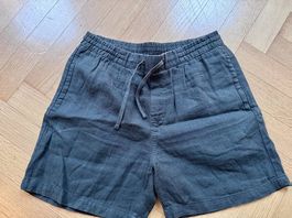 olivgrüne Shorts von Zara Man in Grösse M