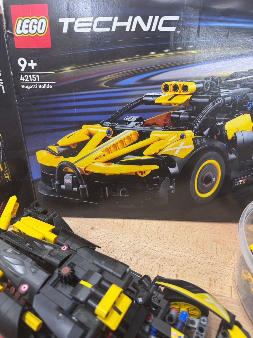 Technics Jeux de construction: LEGO Technic 42151 Bugatti Bolide nicht komplett – D'occasion à Holziken par brockolino 1