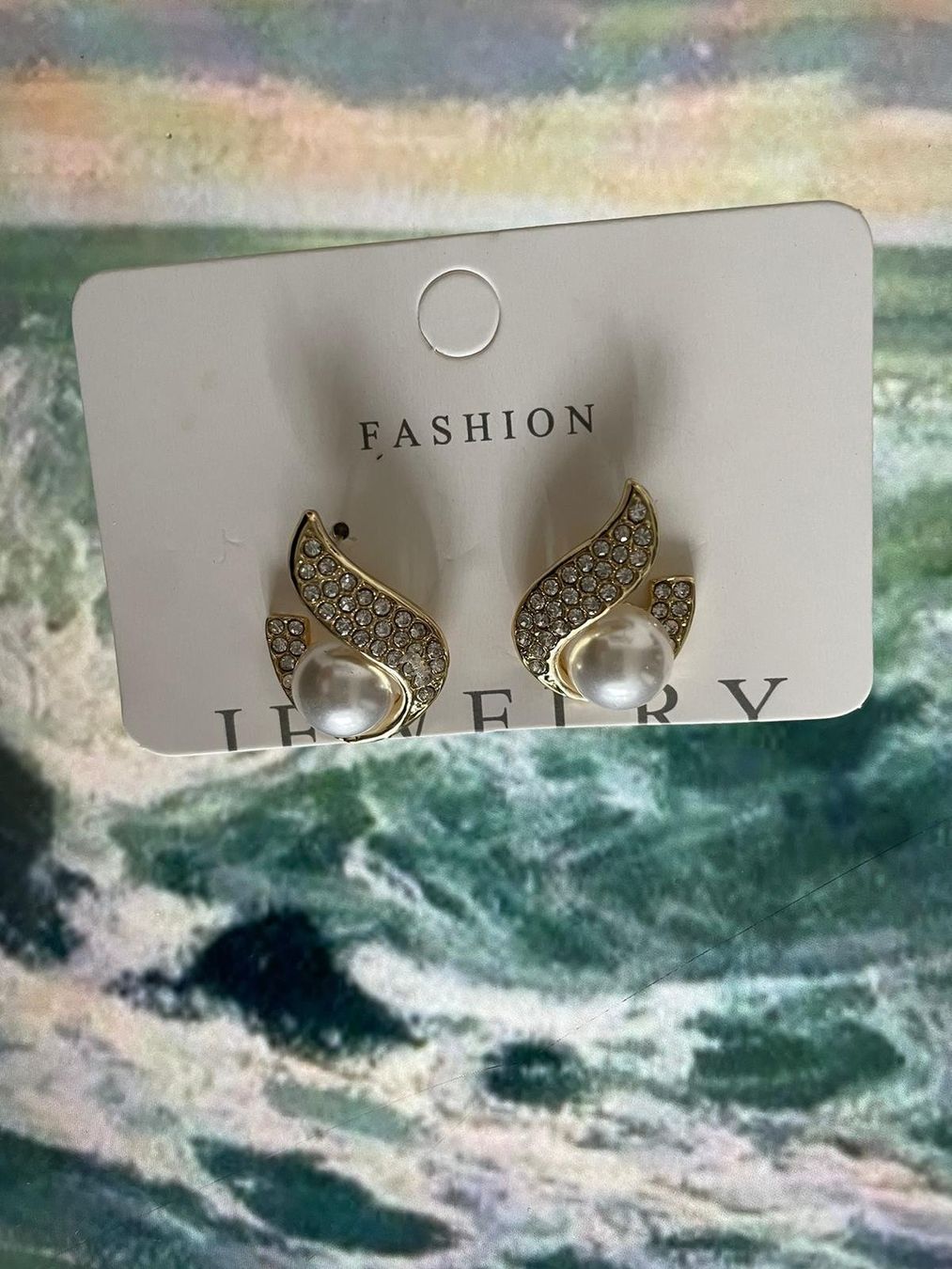 Orecchini pendenti & Orecchini a lobo: Boucle d'oreille – Nuovo e nell'imballaggio originale da Conthey venduto da OLEN-67 1