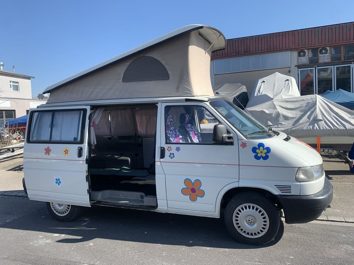 VW Veicoli da campeggio: VW T4 Camper – Usato da Rümlang venduto da Kumi52