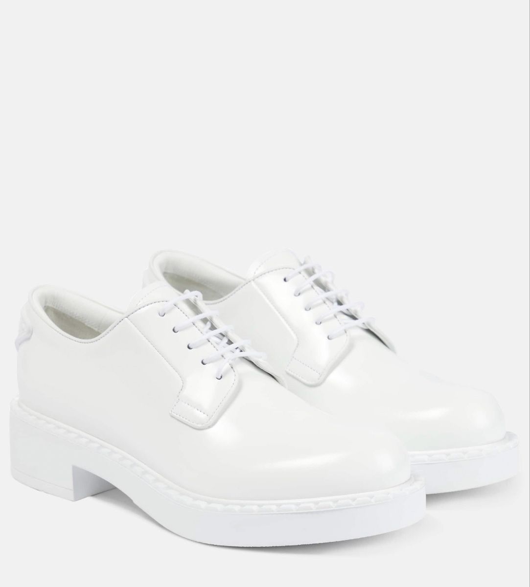 Prada Scarpe da uomo: Prada shoes – Nuovo e nell'imballaggio originale da Wollerau venduto da mah_9jrb